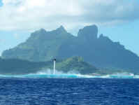 lighthouse.jpg (61251 bytes)